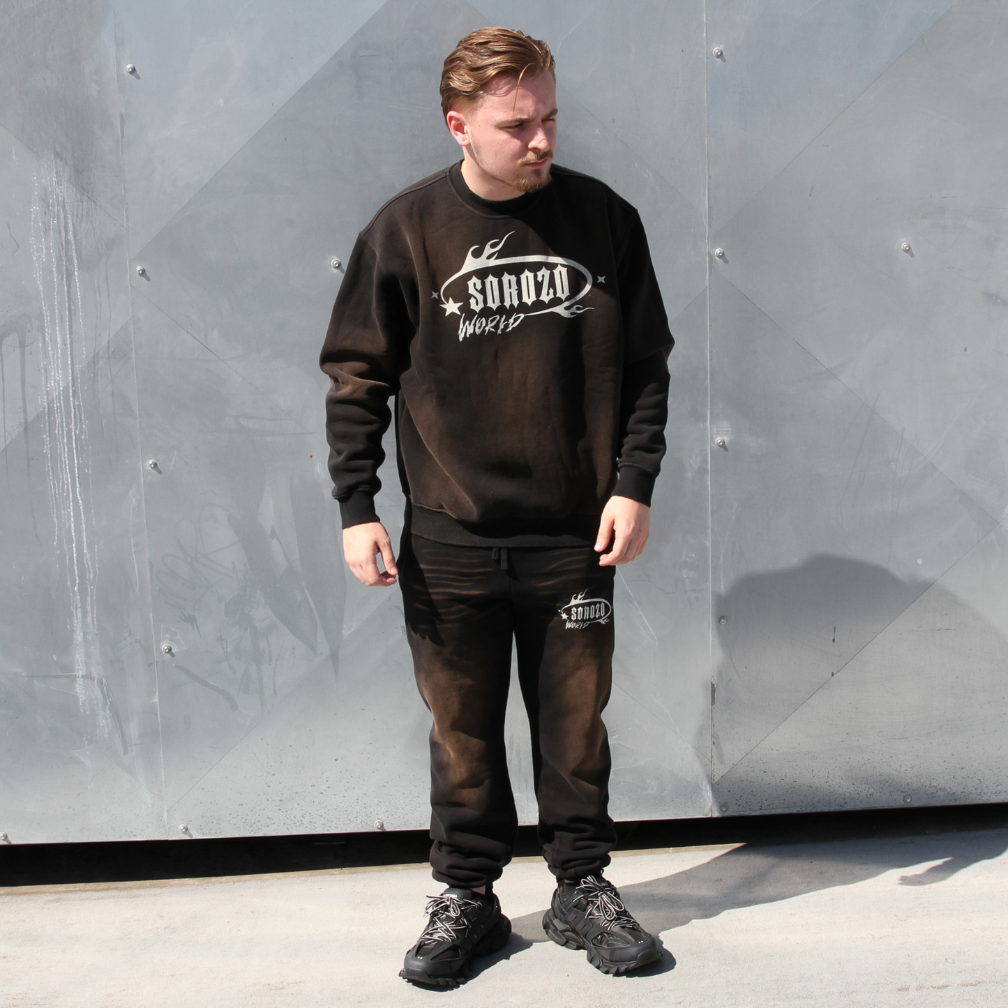 ETERNAL FLAME SWEATER