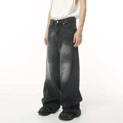 BAGGY WASHED JEANS